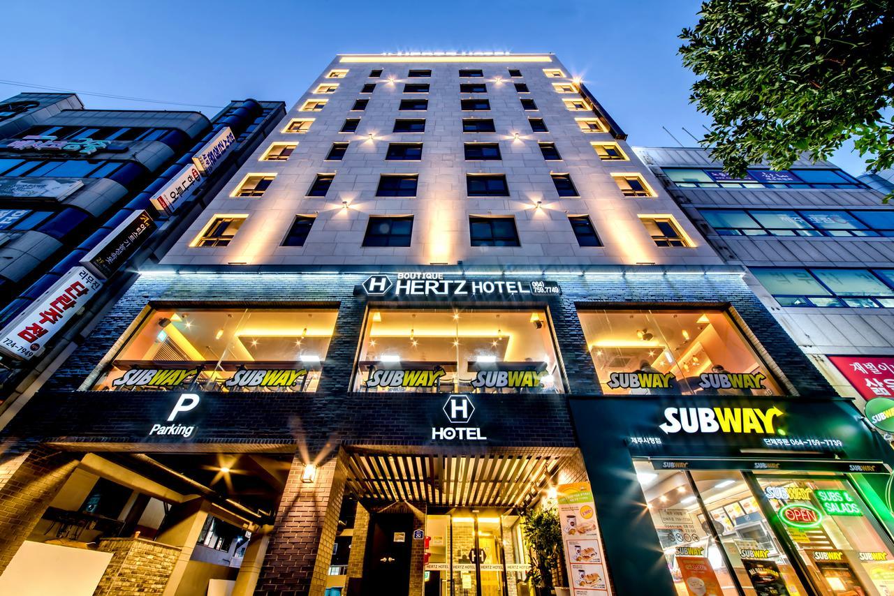 Jeju Hertz Hotel מראה חיצוני תמונה