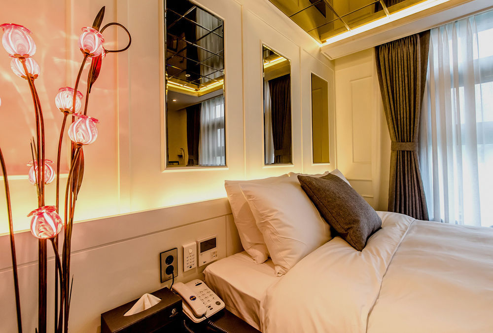 Jeju Hertz Hotel מראה חיצוני תמונה