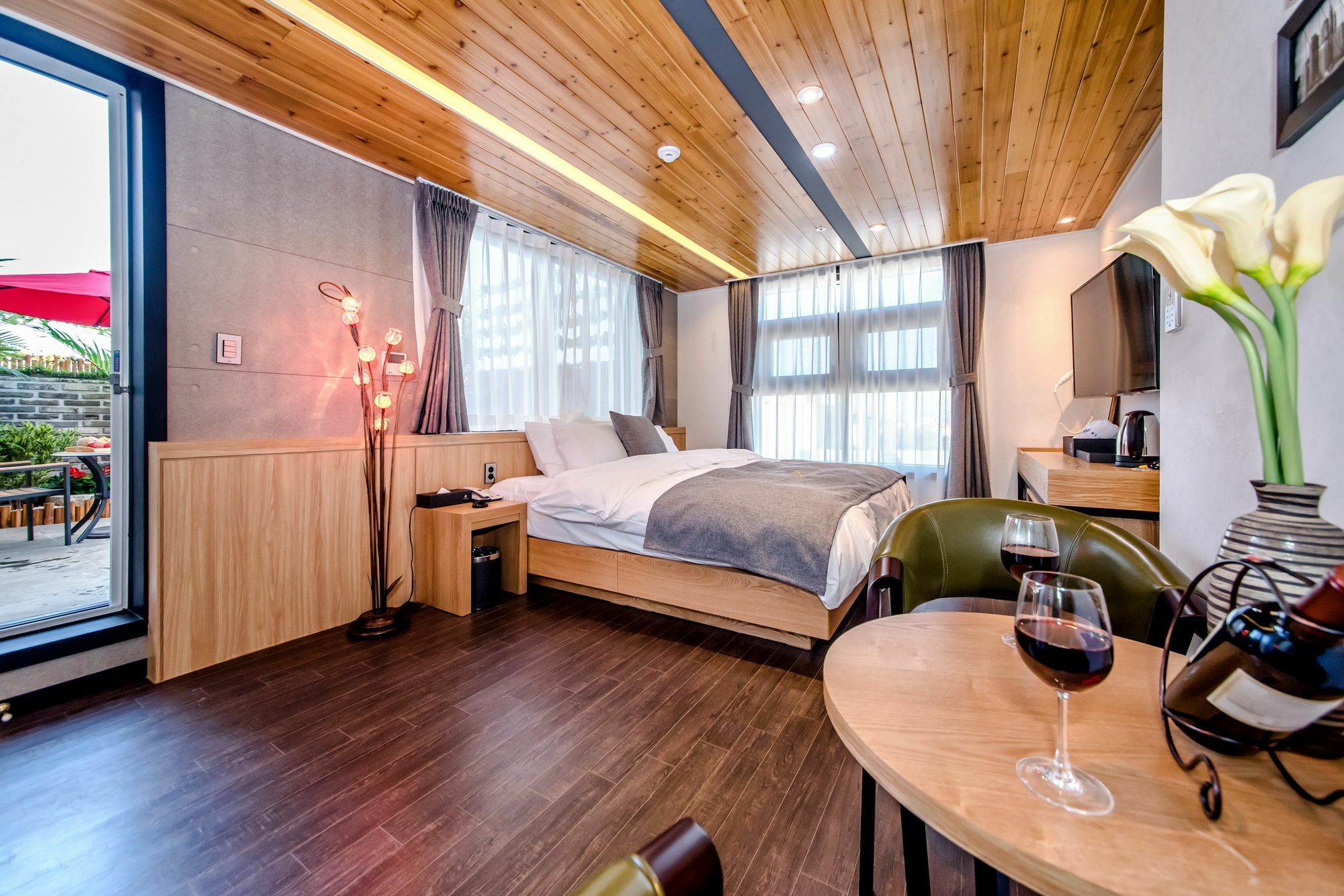 Jeju Hertz Hotel מראה חיצוני תמונה
